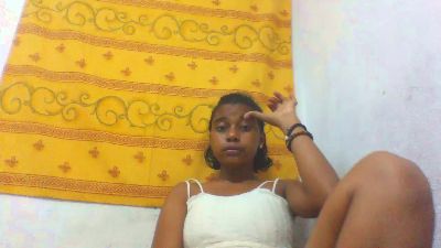 rominahxxx live cam on Cam4