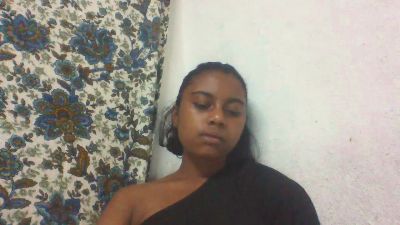 rominahxxx live cam on Cam4