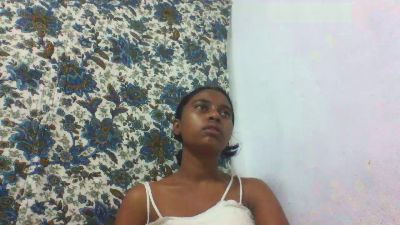 rominahxxx live cam on Cam4
