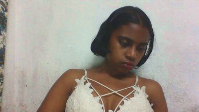 rominahxxx live cam on Cam4