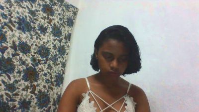 rominahxxx live cam on Cam4