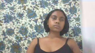 rominahxxx live cam on Cam4