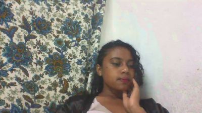 rominahxxx live cam on Cam4