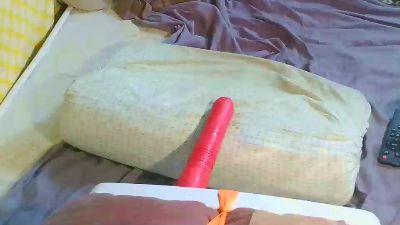 rominet34 live cam on Cam4
