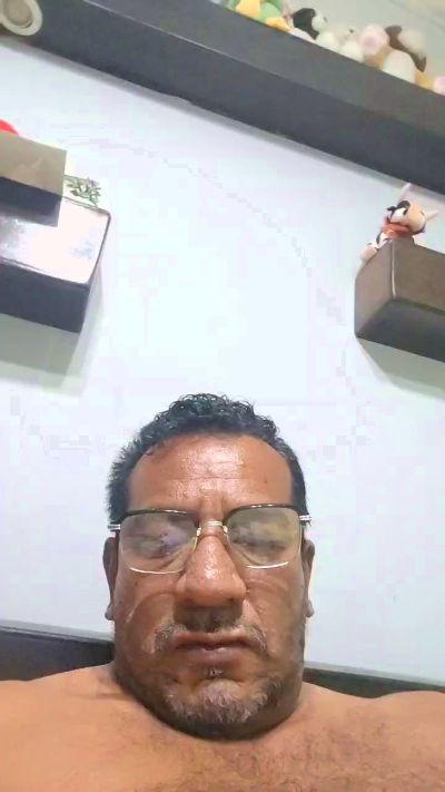 roncoratonm2 live cam on Cam4