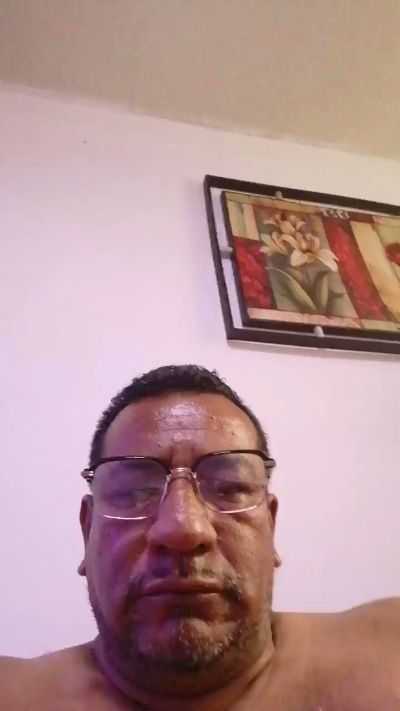 roncoratonm2 live cam on Cam4