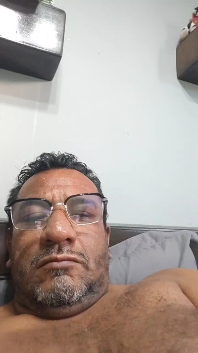 roncoratonm2 live cam on Cam4