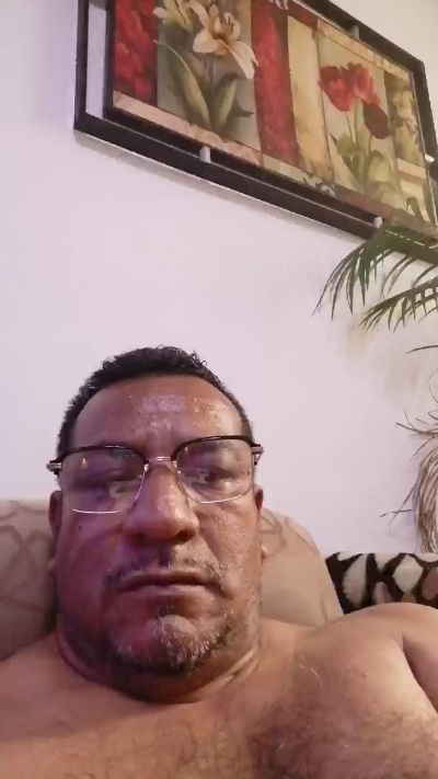 roncoratonm2 live cam on Cam4