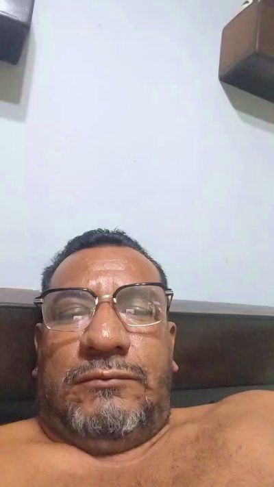 roncoratonm2 live cam on Cam4