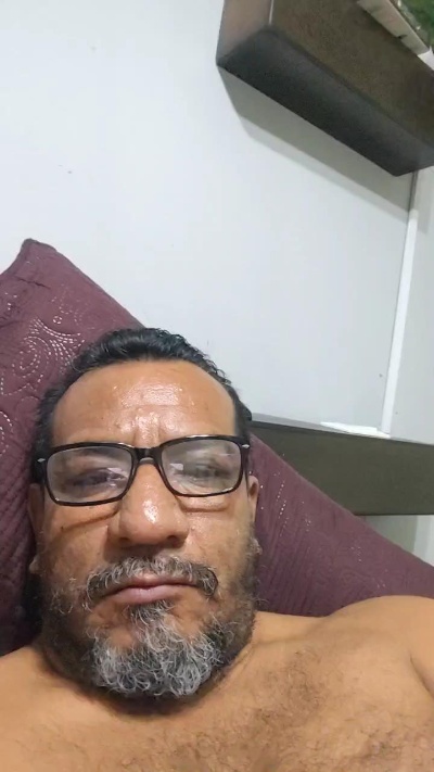 roncoratonm2 live cam on Cam4