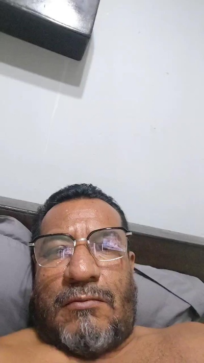 roncoratonm2 live cam on Cam4