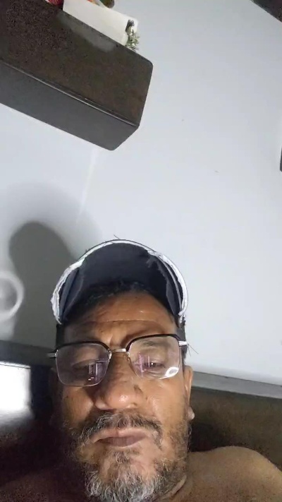 roncoratonm2 live cam on Cam4