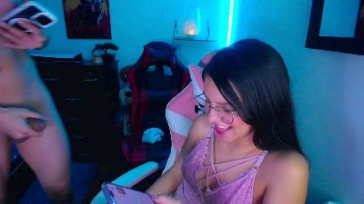 room_kiitty live cam on Cam4