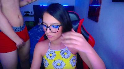 room_kiitty live cam on Cam4
