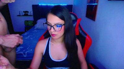 room_kiitty live cam on Cam4