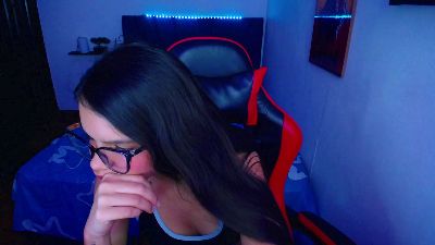 room_kiitty live cam on Cam4