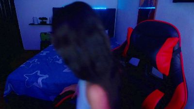 room_kiitty live cam on Cam4