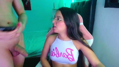 room_kiitty live cam on Cam4