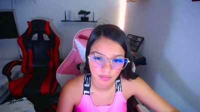 room_kiitty live cam on Cam4