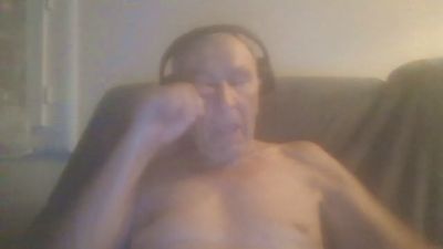 roro1947 live cam on Cam4