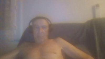 roro1947 live cam on Cam4