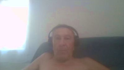 roro1947 live cam on Cam4
