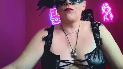 rosabraguitas live cam on Cam4
