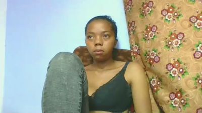 rosah5 live cam on Cam4