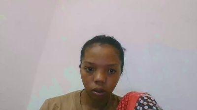 rosah5 live cam on Cam4