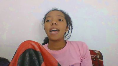 rosah5 live cam on Cam4