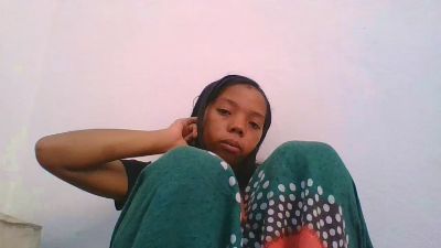 rosah5 live cam on Cam4