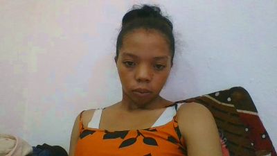 rosah5 live cam on Cam4