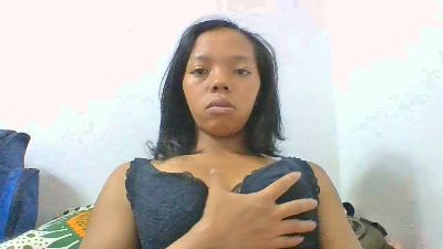 rosah5 live cam on Cam4