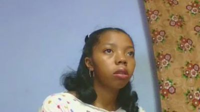 rosah5 live cam on Cam4