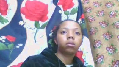 rosah5 live cam on Cam4