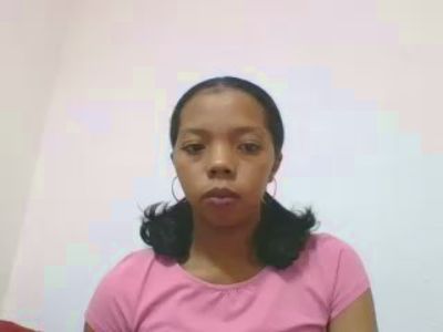 rosah5 live cam on Cam4