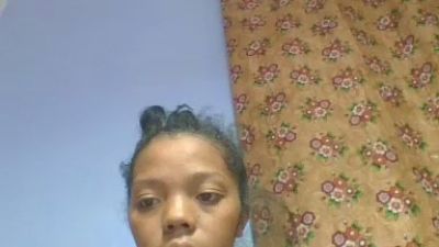 rosah5 live cam on Cam4