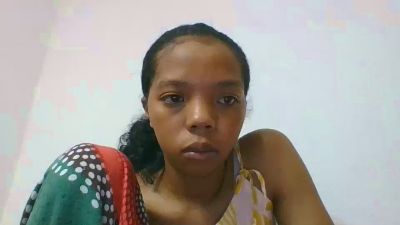 rosah5 live cam on Cam4
