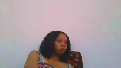 rosah5 live cam on Cam4