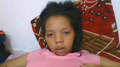 rosah5 live cam on Cam4