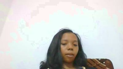 rosah5 live cam on Cam4