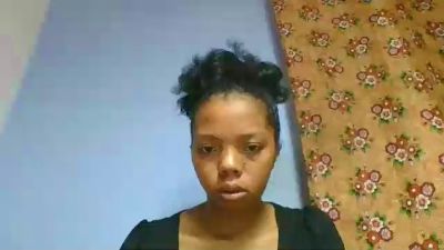 rosah5 live cam on Cam4