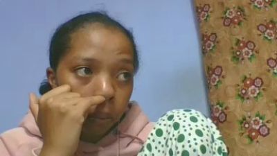 rosah5 live cam on Cam4