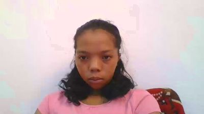 rosah5 live cam on Cam4