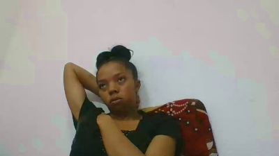 rosah5 live cam on Cam4