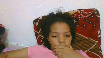 rosah5 live cam on Cam4