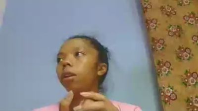 rosah5 live cam on Cam4