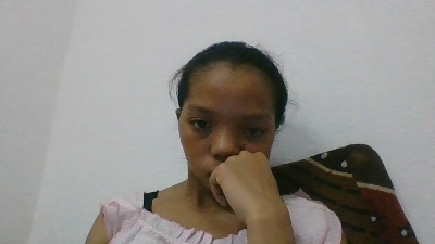 rosah5 live cam on Cam4