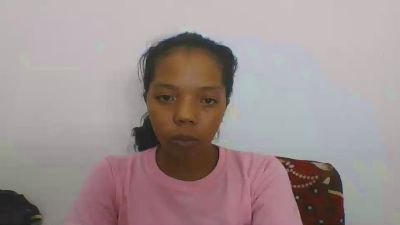 rosah5 live cam on Cam4