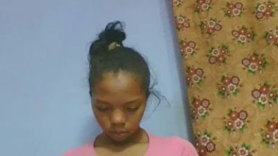 rosah5 live cam on Cam4